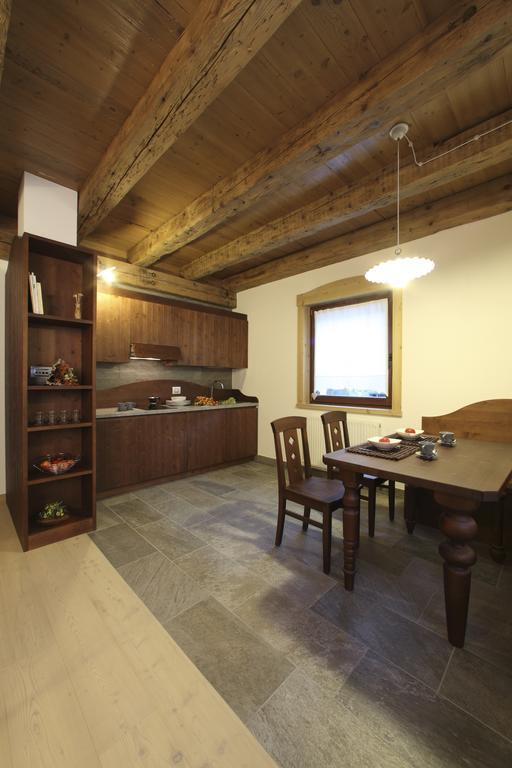 Zoncolan Apartments Sùtrio Chambre photo